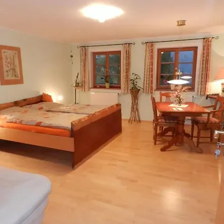 Daire Wampendobler Paradies